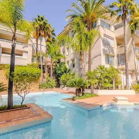 Apartment Luxury Penthouse Prime Location